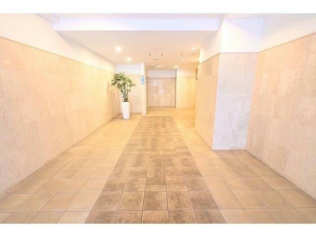 レジディア谷町の物件外観写真