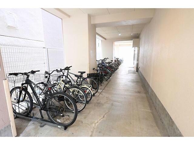 レジディア谷町の物件外観写真