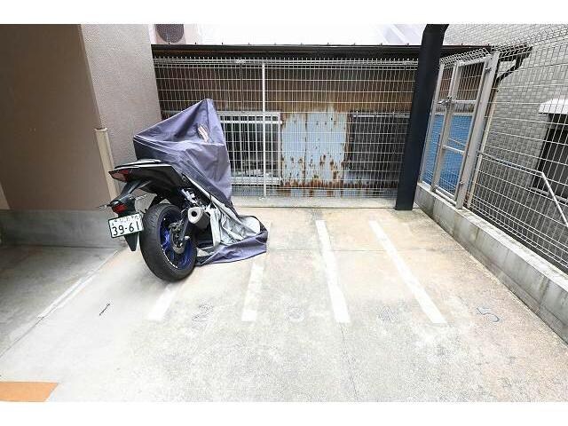 レジディア谷町の物件外観写真