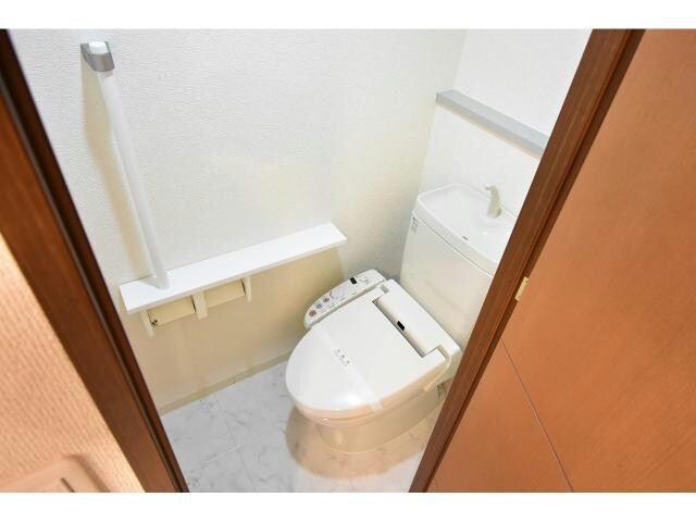 コンソラーレ同心の物件内観写真