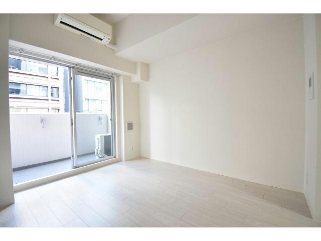 プレサンスタワー北浜の物件内観写真