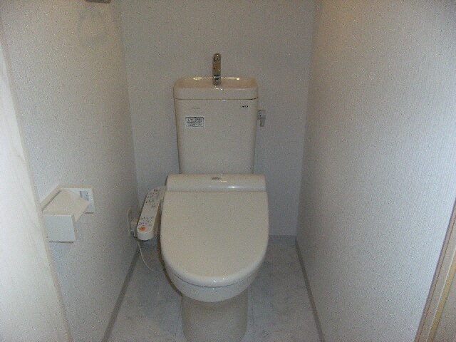 心斎橋駅 徒歩3分 3階の物件内観写真