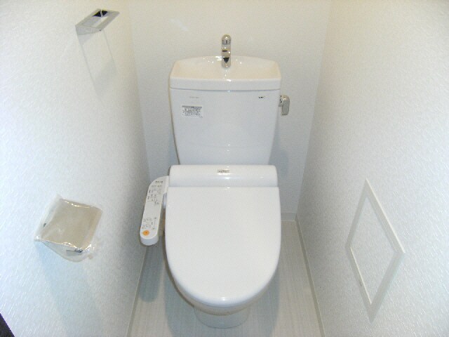 レオンコンフォート本町の物件内観写真