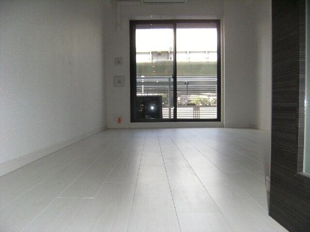 レオンコンフォート本町の物件内観写真