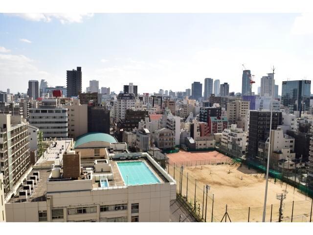 APRILE南森町の物件内観写真