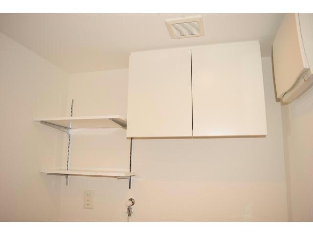 APRILE南森町の物件内観写真