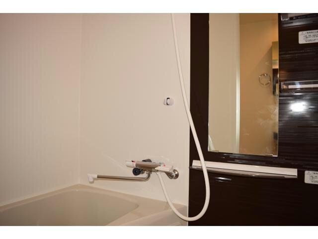 APRILE南森町の物件内観写真