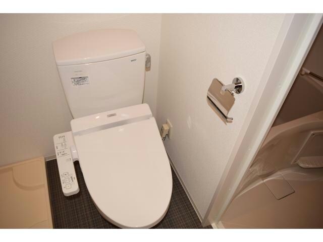 APRILE南森町の物件内観写真