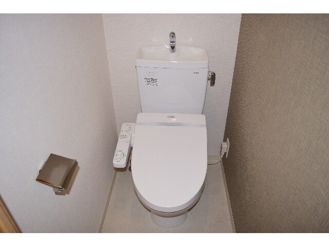 プライムアーバン御堂筋本町の物件内観写真