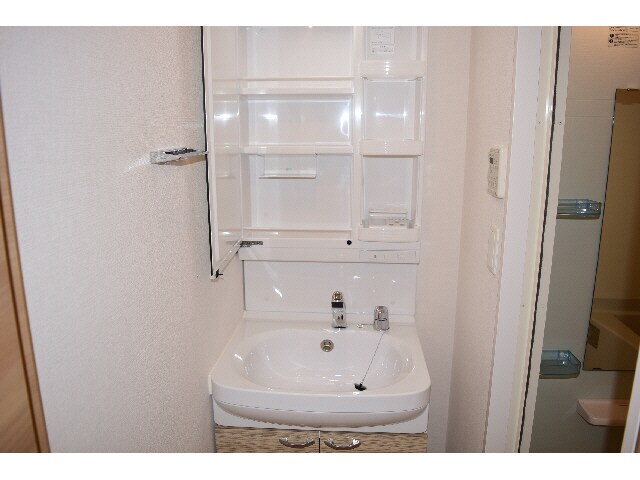 プライムアーバン御堂筋本町の物件内観写真