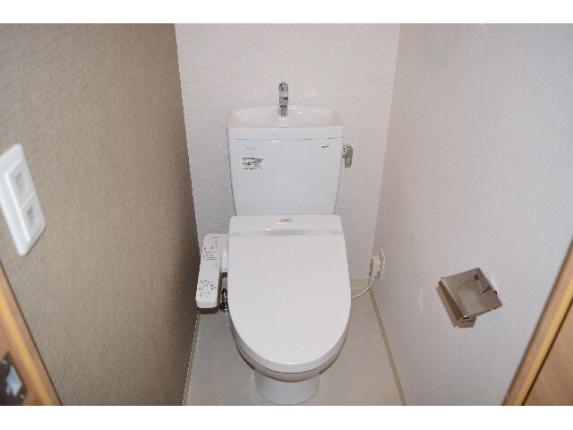 プライムアーバン御堂筋本町の物件内観写真