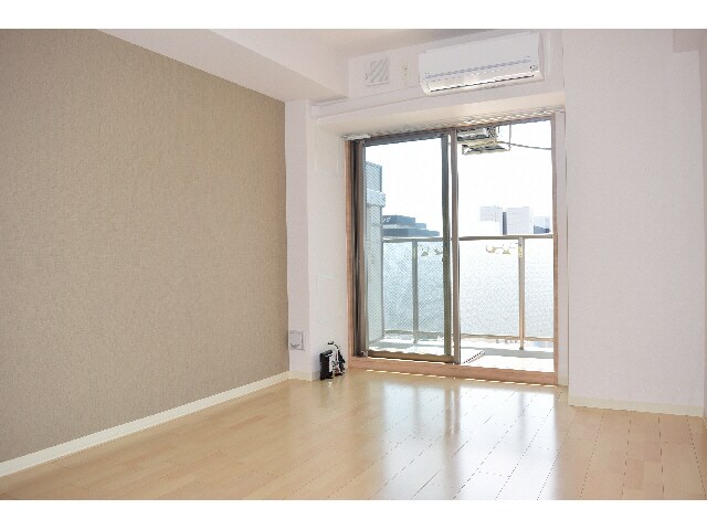 プライムアーバン御堂筋本町の物件内観写真