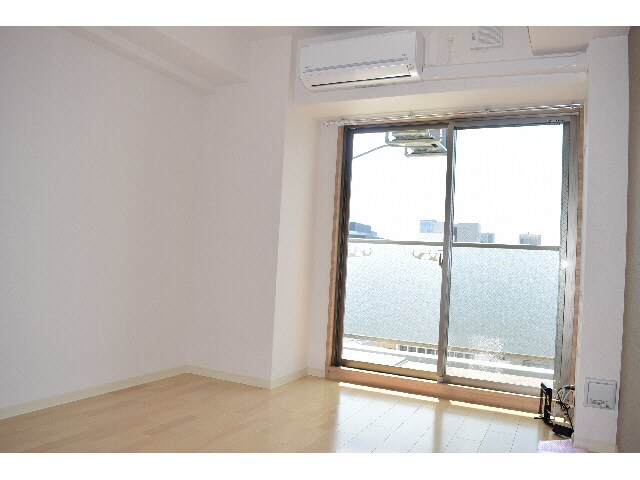 プライムアーバン御堂筋本町の物件内観写真