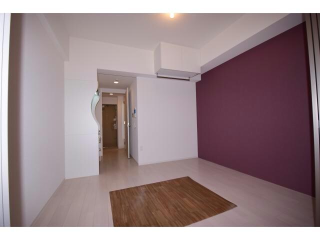 セレニテ梅田ESTの物件内観写真