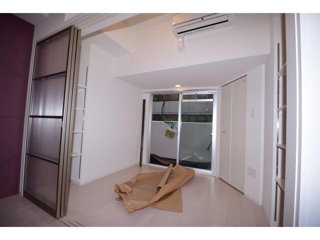 セレニテ梅田ESTの物件内観写真