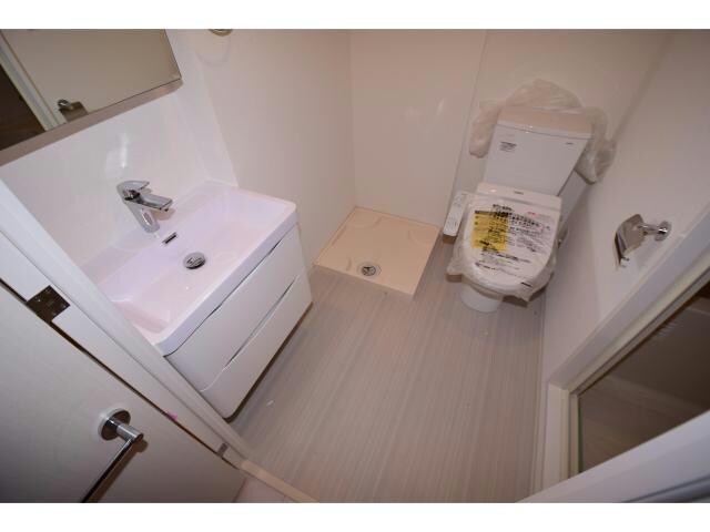 セレニテ梅田ESTの物件内観写真