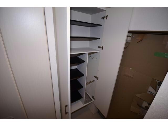 セレニテ梅田ESTの物件内観写真