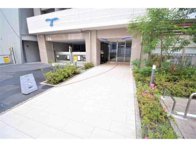 セレニテ心斎橋グランデの物件外観写真