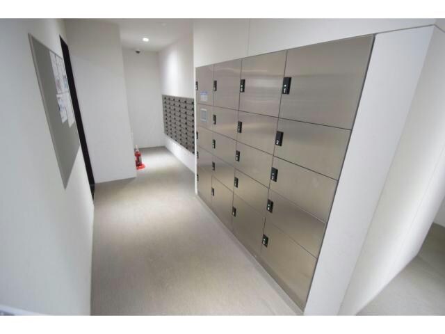 セレニテ心斎橋グランデの物件外観写真