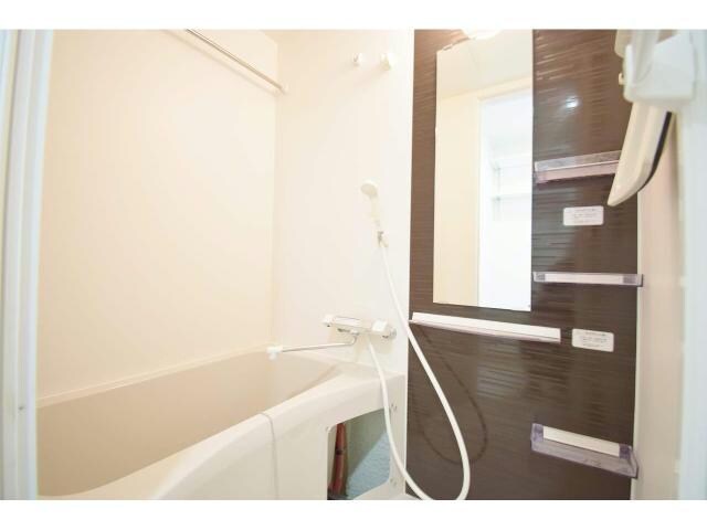 セレニテ梅田ルフレの物件内観写真