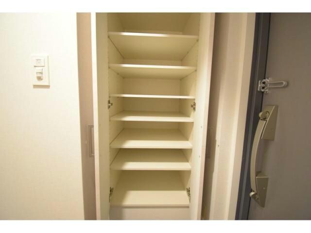 エル・セレーノ大阪天神橋の物件内観写真