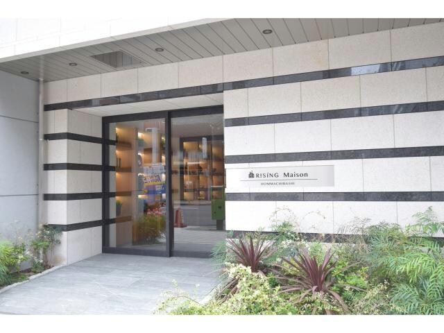 RISING Maison 本町橋の物件外観写真