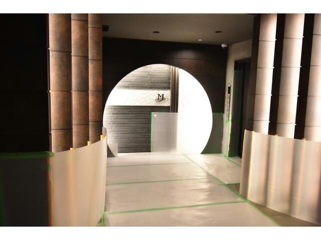 La Douceur谷町（ミラージュパレス谷町ブライト）の物件外観写真