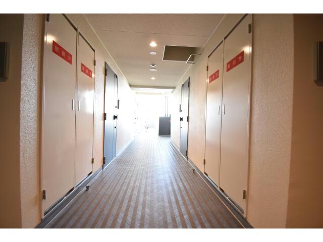 La Douceur谷町（ミラージュパレス谷町ブライト）の物件外観写真