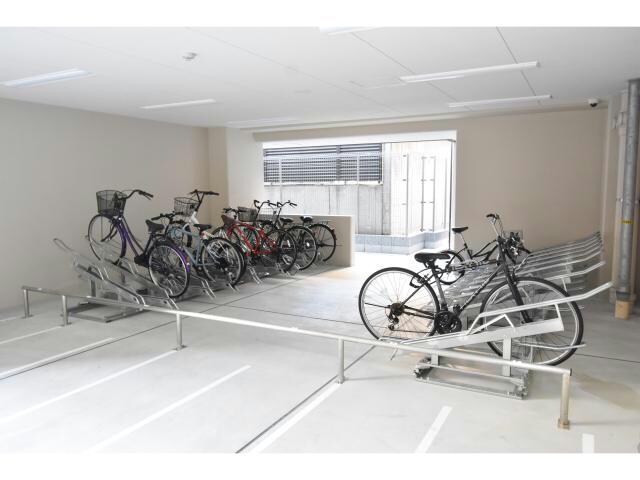 La Douceur谷町（ミラージュパレス谷町ブライト）の物件外観写真