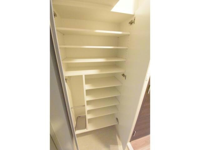 ドゥーエ天満橋の物件内観写真