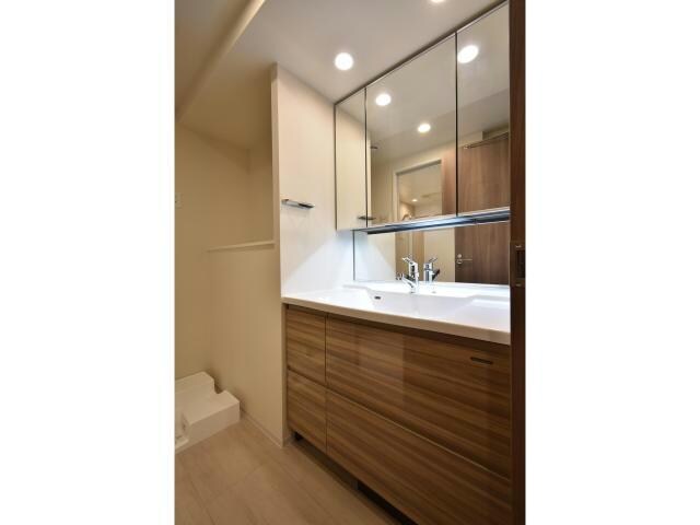 プレミストタワー靱本町の物件内観写真