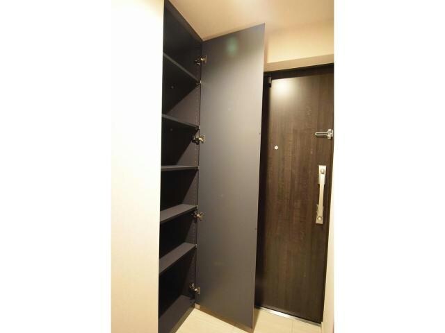 ブランズタワー大阪本町の物件内観写真