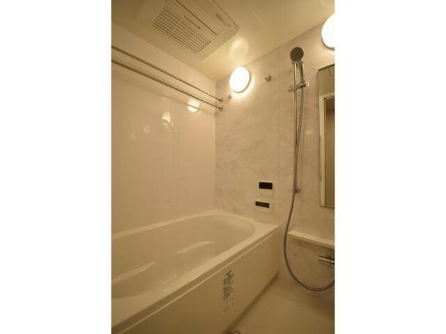 ブランズタワー大阪本町の物件内観写真