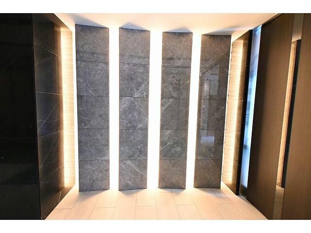 エスリードレジデンス大阪谷町ザ・マークスの物件外観写真