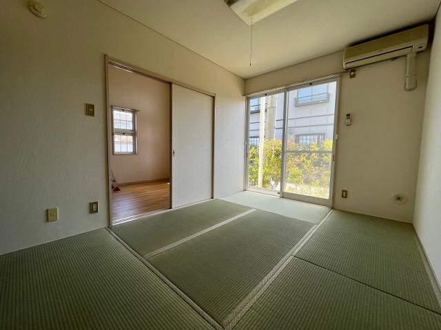 セゾンさつきＡ棟の物件内観写真