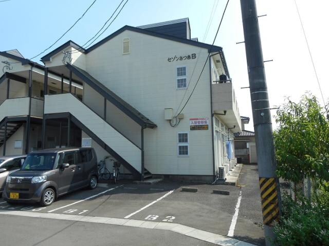 セゾンさつきＢ棟の物件外観写真