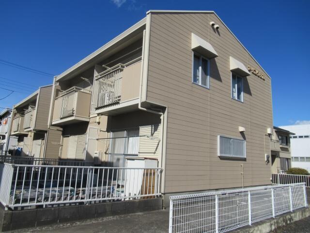 メゾンクサカの物件外観写真