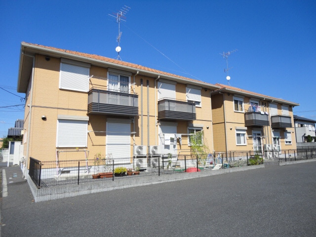 メゾン・エトワールＡ・Ｂ棟の物件外観写真