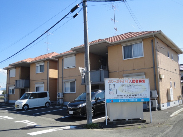 メゾン・エトワールＡ・Ｂ棟の物件外観写真