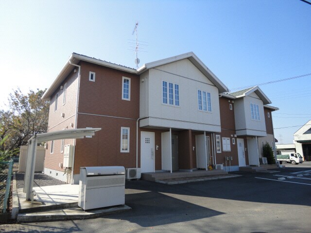 カーサ・レガロの物件外観写真