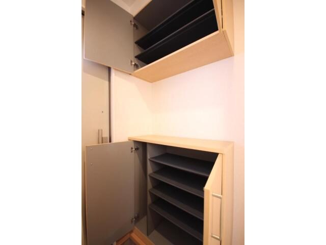 カーサ・レガロの物件内観写真