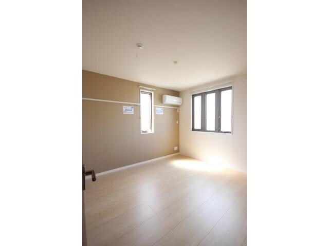 オリーブの物件内観写真