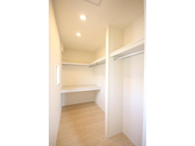 オリーブの物件内観写真