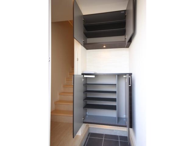 オリーブの物件内観写真