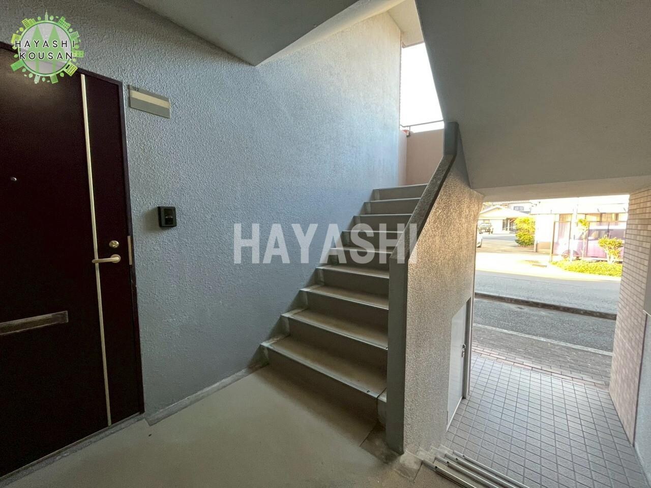 WISTERIAマンションIの物件外観写真