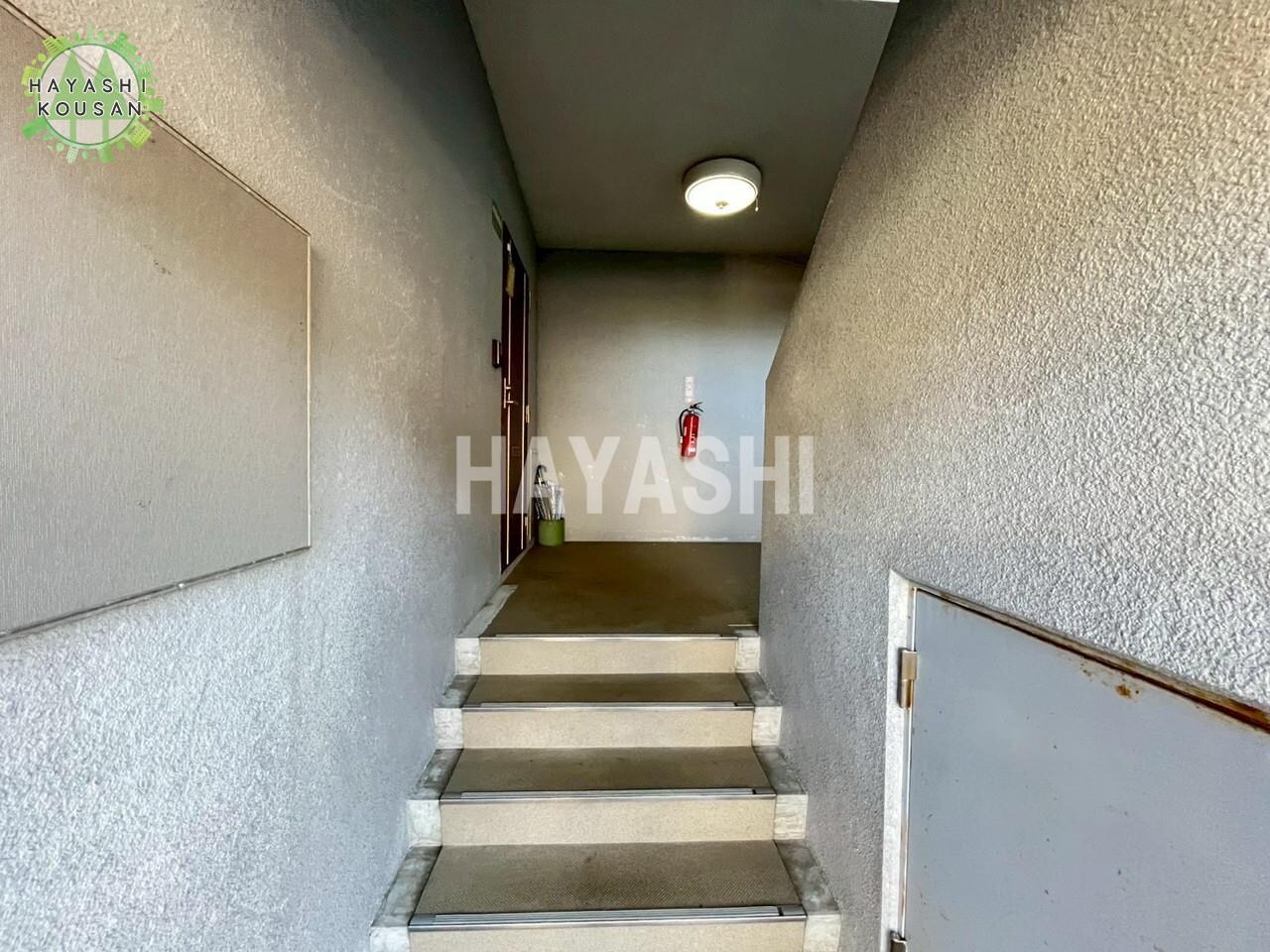 WISTERIAマンションIの物件外観写真