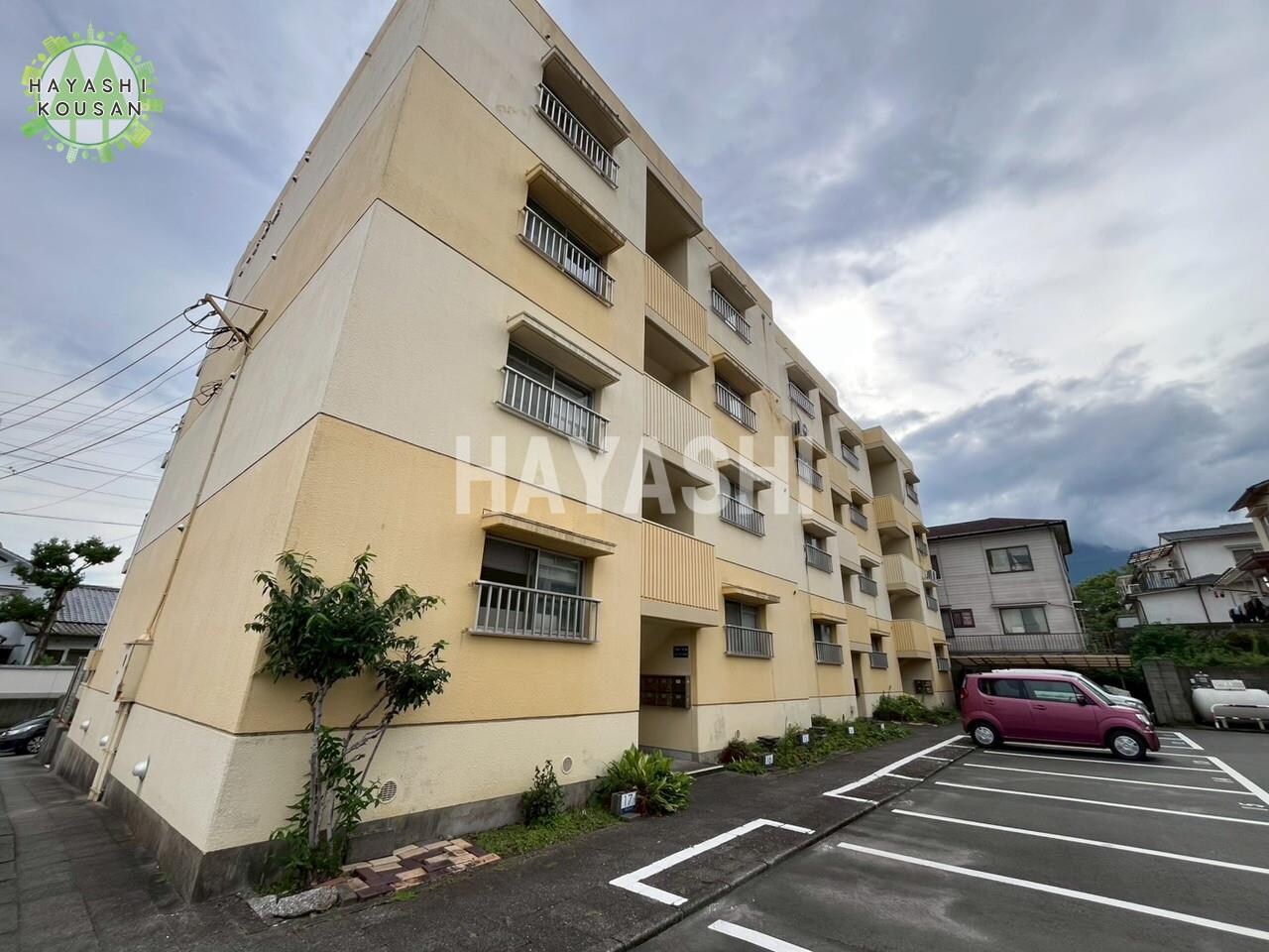 コーポ坪根の物件外観写真