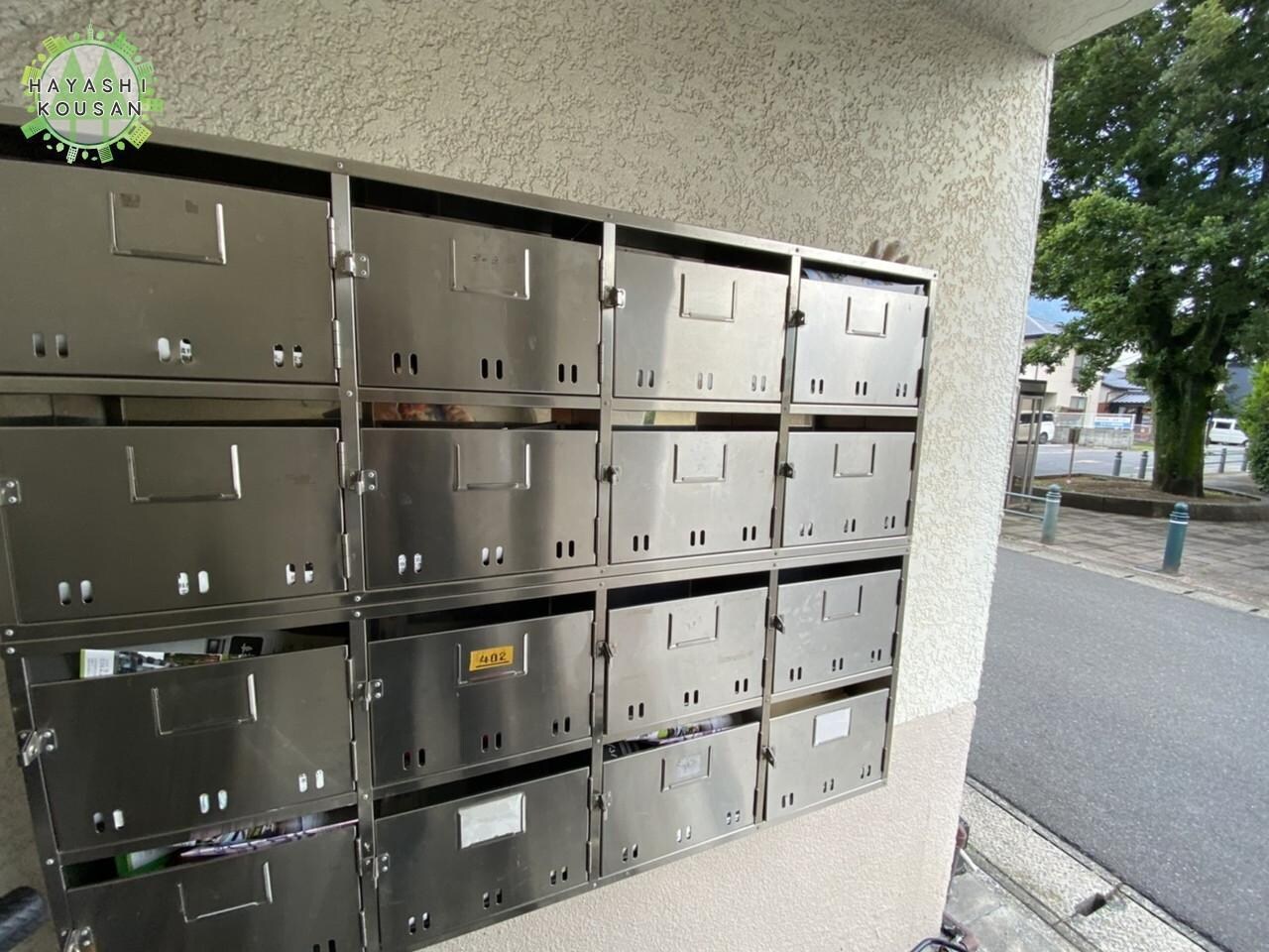 コーポ三晃の物件外観写真