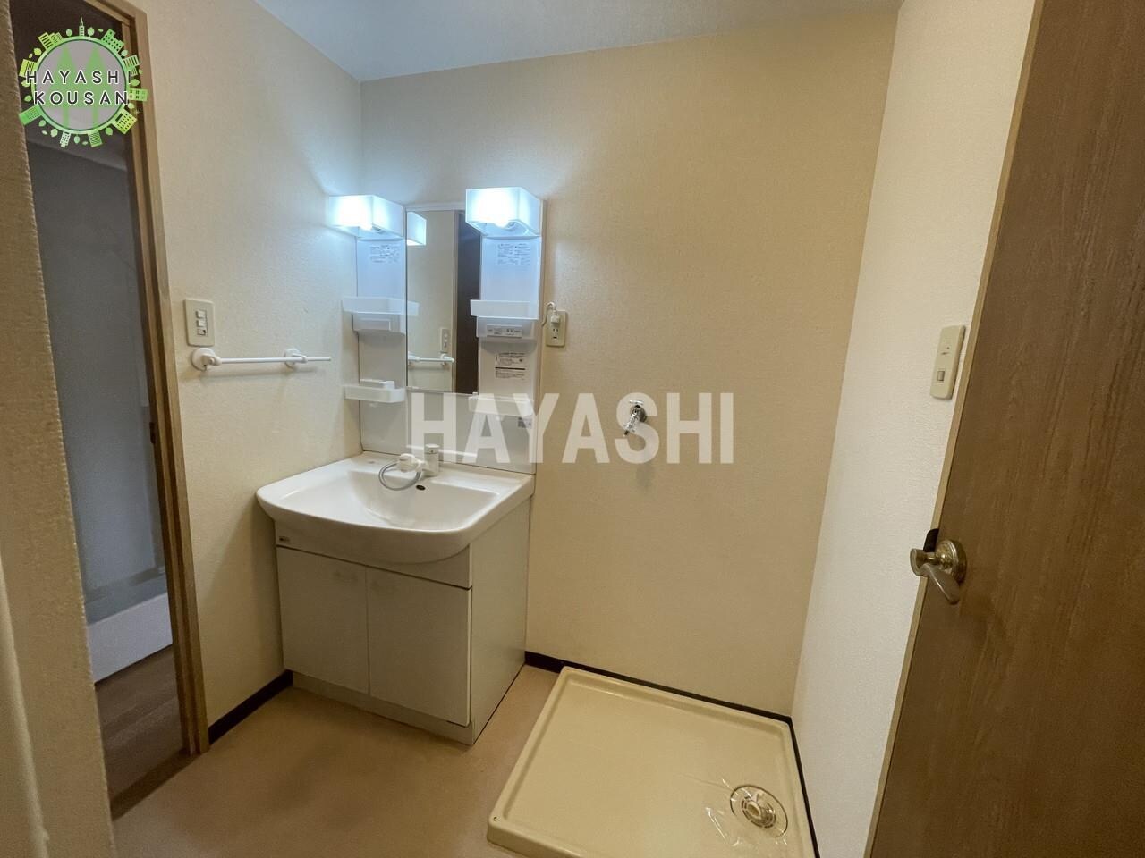 アラーネ16の物件内観写真