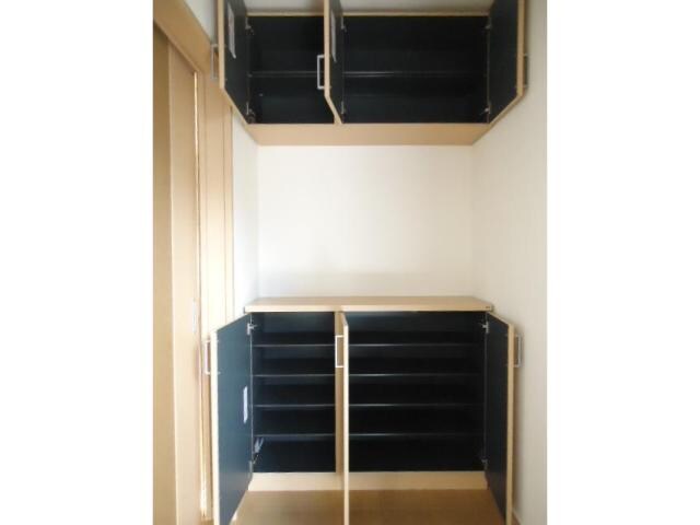 小山駅 車移動8分  2.4km 1階の物件内観写真